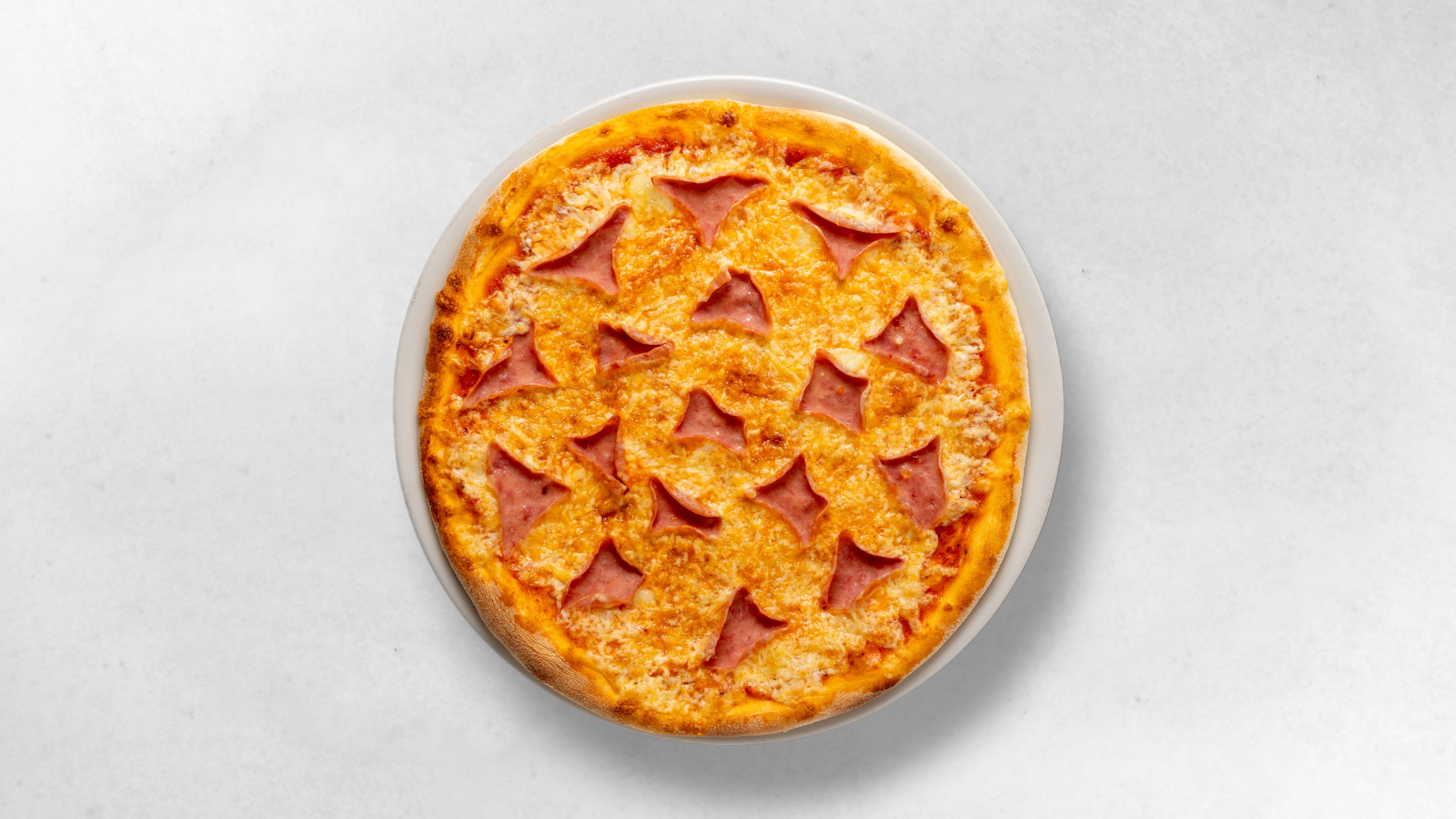 Pizza Cardinale – Hayat Wien