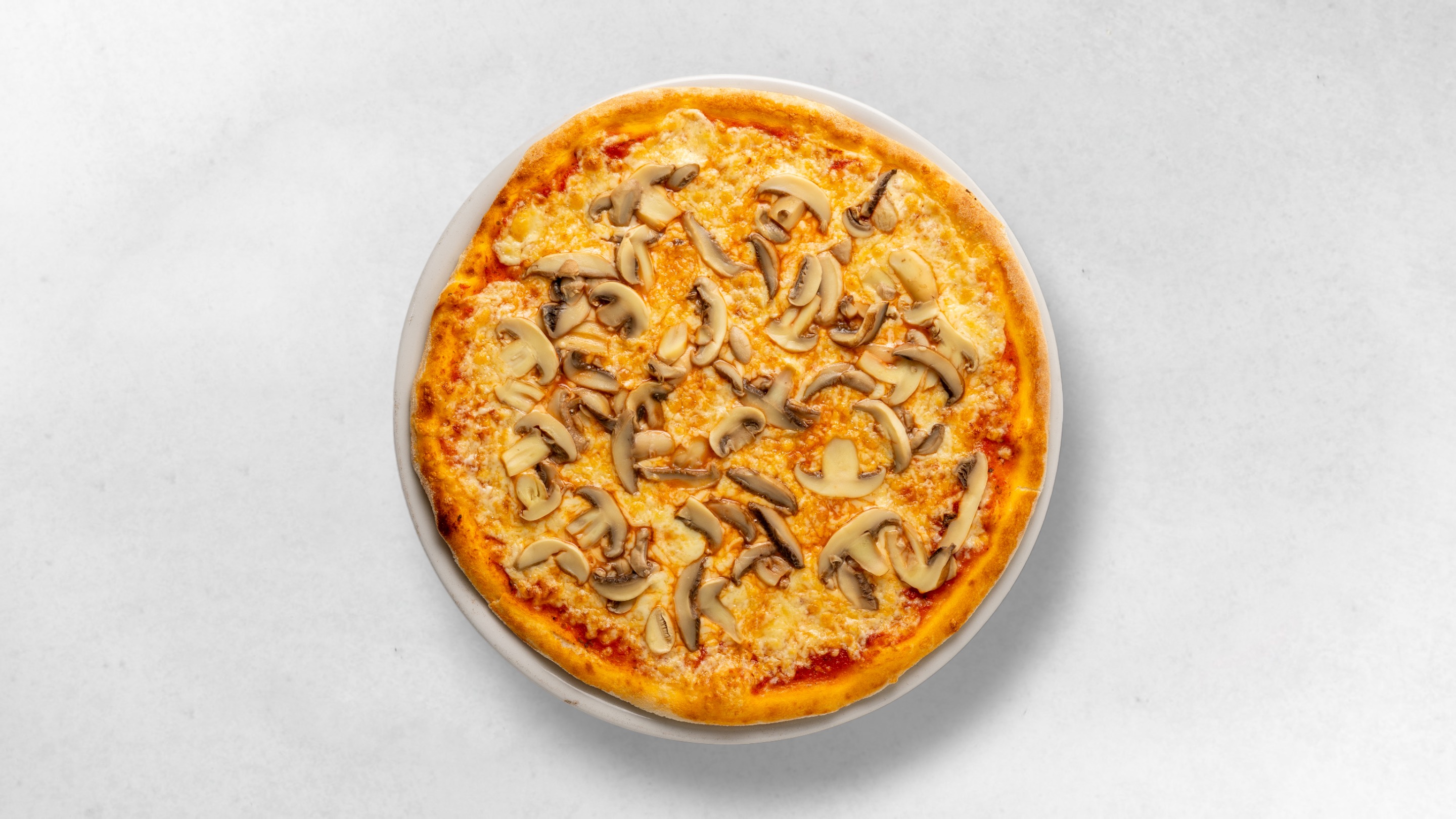 Pizza Funghi – Hayat Wien